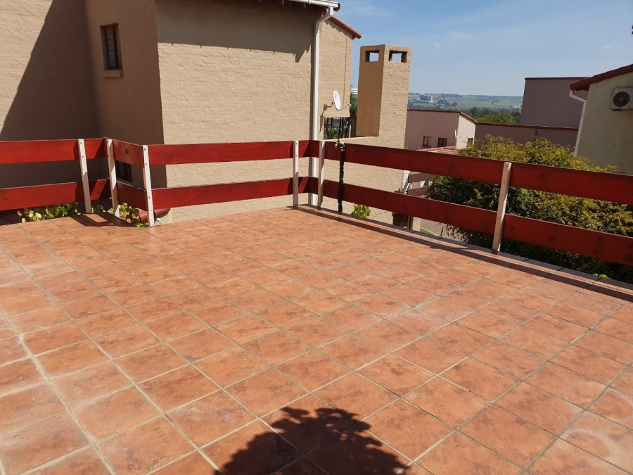 4 Bedroom Property for Sale in Hospitaalheuwel Free State